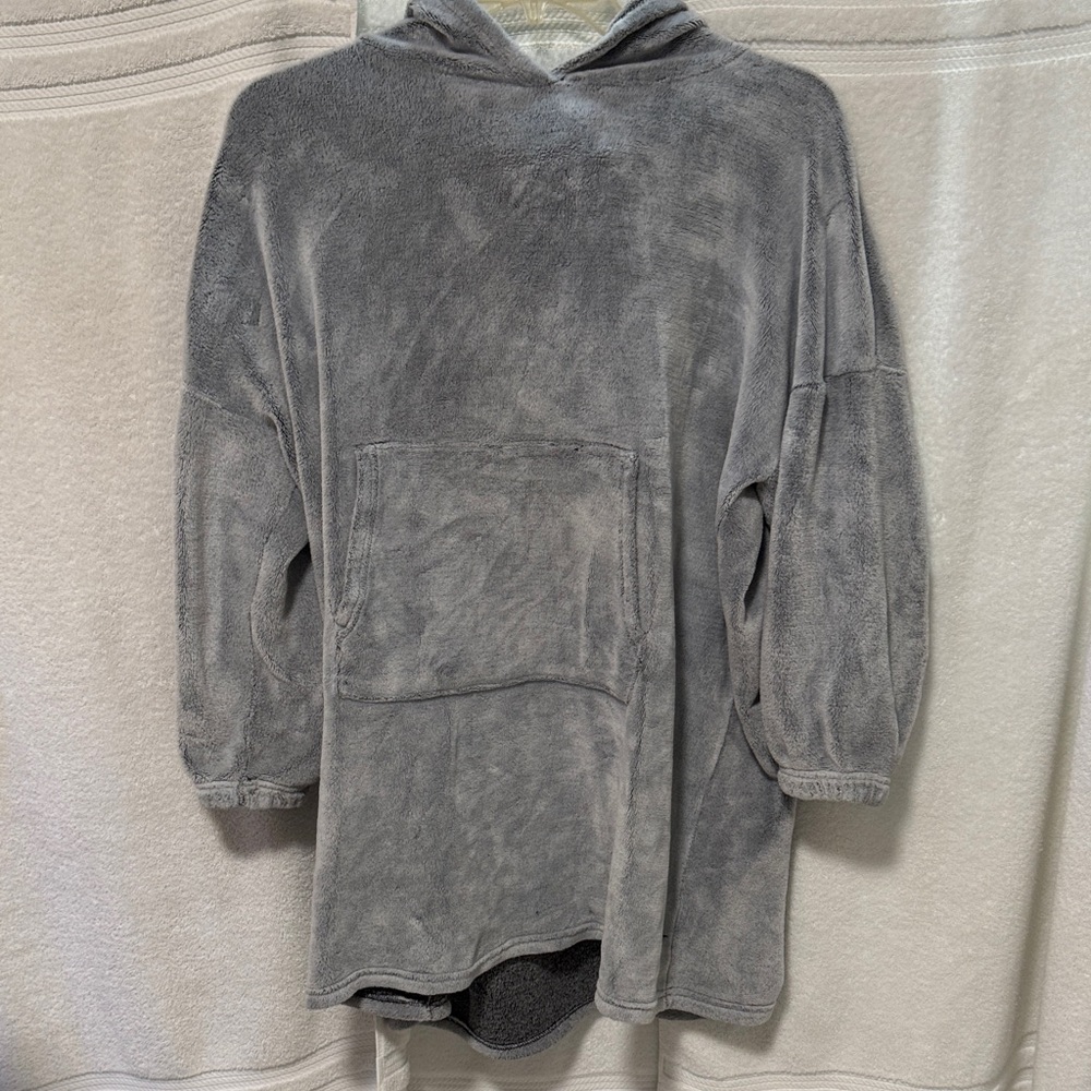 Wonder Nation Gray Hooded Lounger H4